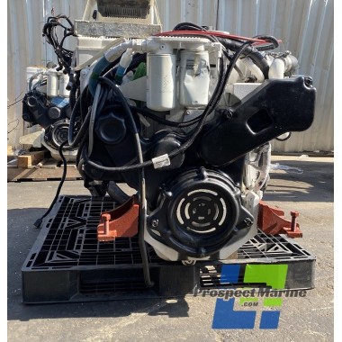 Used Cummins QSB6.7 Marine Diesel Engine 250-HP For Sale