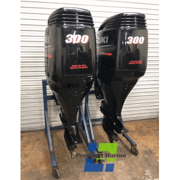 Pair Suzuki 300 HP 4-Stroke DF300 Outboard Motor Sale