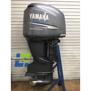 Yamaha F225TURA 4-Stroke