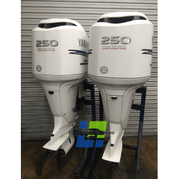 Pair Yamaha F250TXR 4-Stroke Outboard Motor