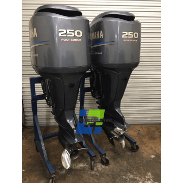 Pair Yamaha 250 HP 4-Stroke F250TXR LF250TXR Outboard Motor