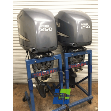 Pair Yamaha 250 HP 4-Stroke Outboard Motor 25" Shaft