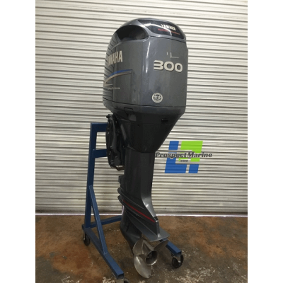 Used Yamaha 300 HP 2-Stroke Outboard Motor