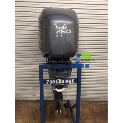 2007 Yamaha 250 HP 4-Stroke LF250TUR Outboard Motor