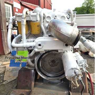 Caterpillar 3208 Engine 375-HP