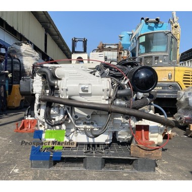 Used Cummins QSB6.7 Marine Diesel Engine 250-HP For Sale